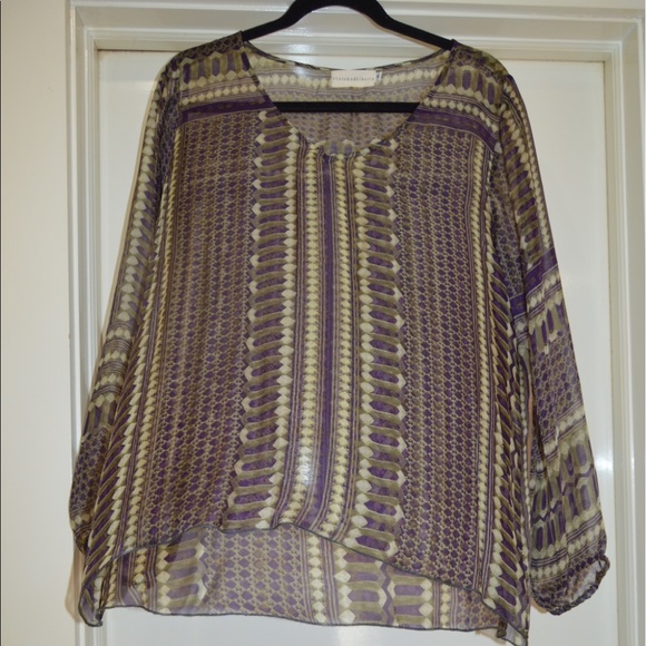 Love & Liberty silk blouse. - Picture 1 of 8